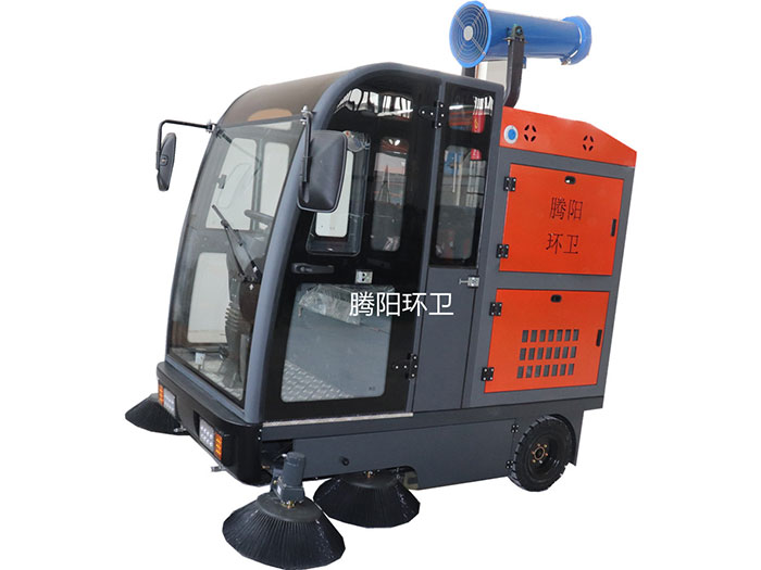 騰陽TY - 2000型電動駕駛式掃地車
